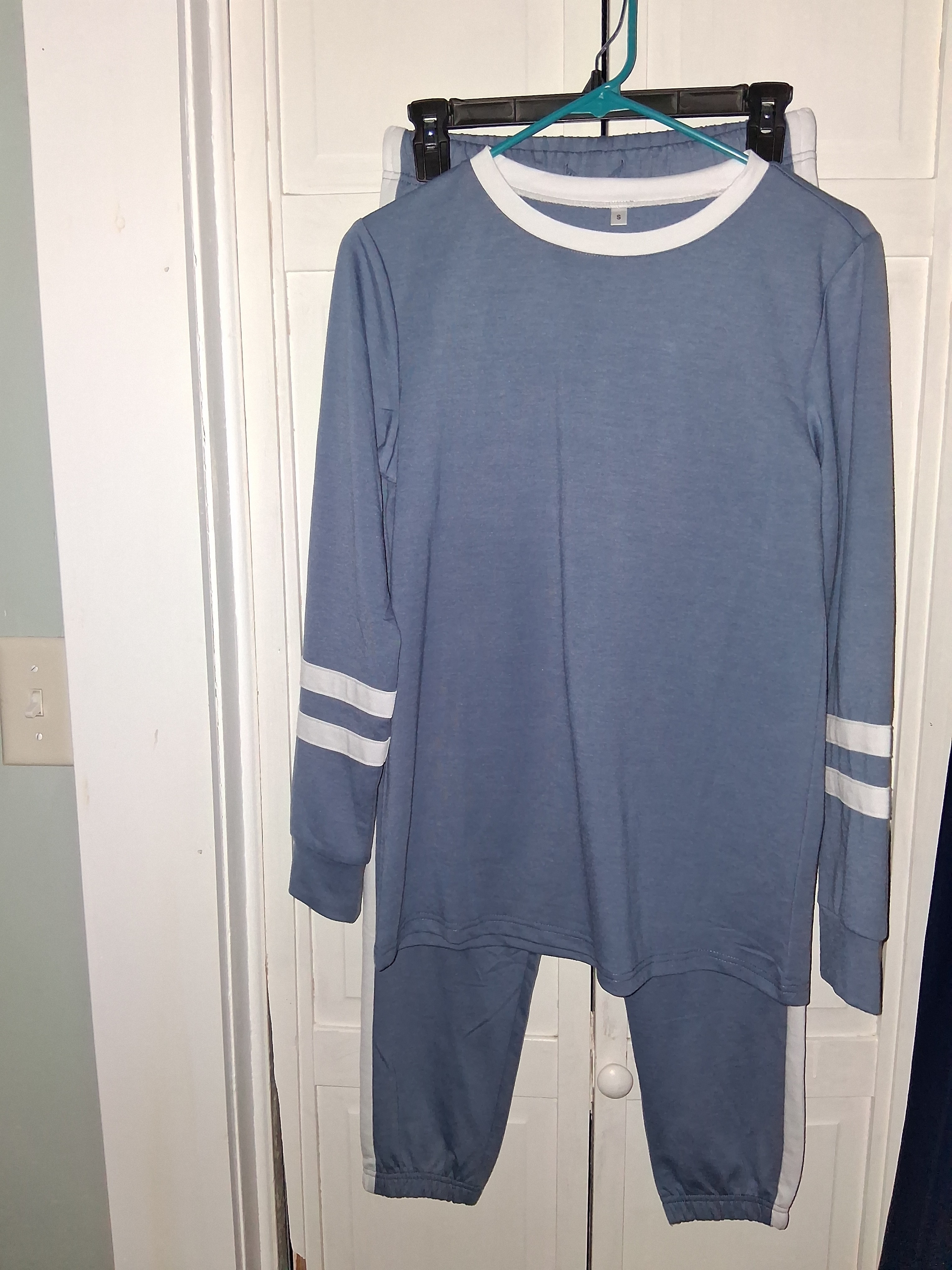 Aloodor Women's Jogger Set In Gray Blue